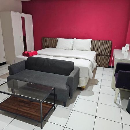 Mega Stay Near Mall Kelapa Gading Cakarta Dış mekan fotoğraf