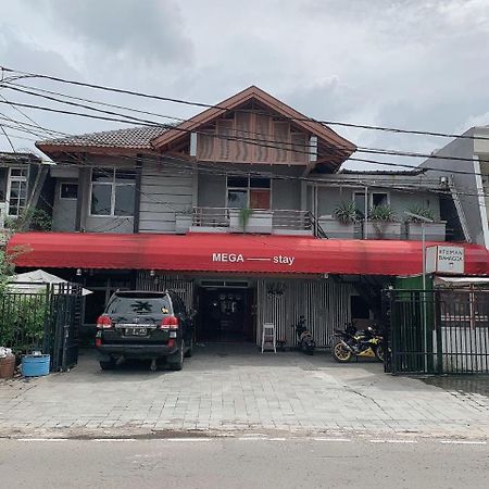 Mega Stay Near Mall Kelapa Gading Cakarta Dış mekan fotoğraf